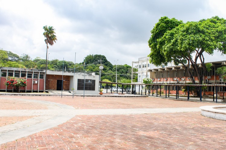 CT - Centro de Tecnologia da UFPB.